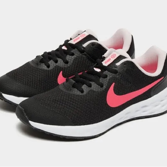 Nike Other - Nike Black and Pink Athletic Shoes with Breathable Mesh